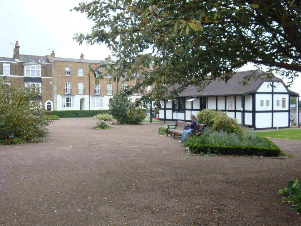 Hotel Spencer Court Ramsgate Exterior foto